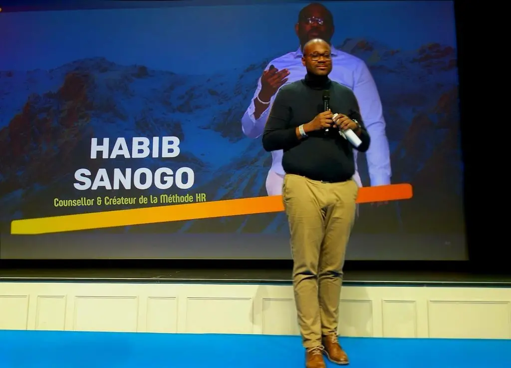 Habib SANOGO en conférence sur l’accompagnement relationnel